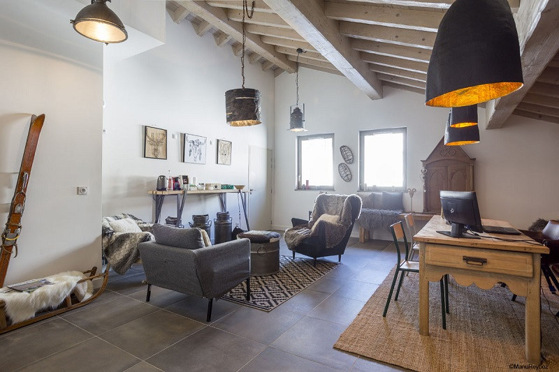 reception-residence-440292-440385-47347