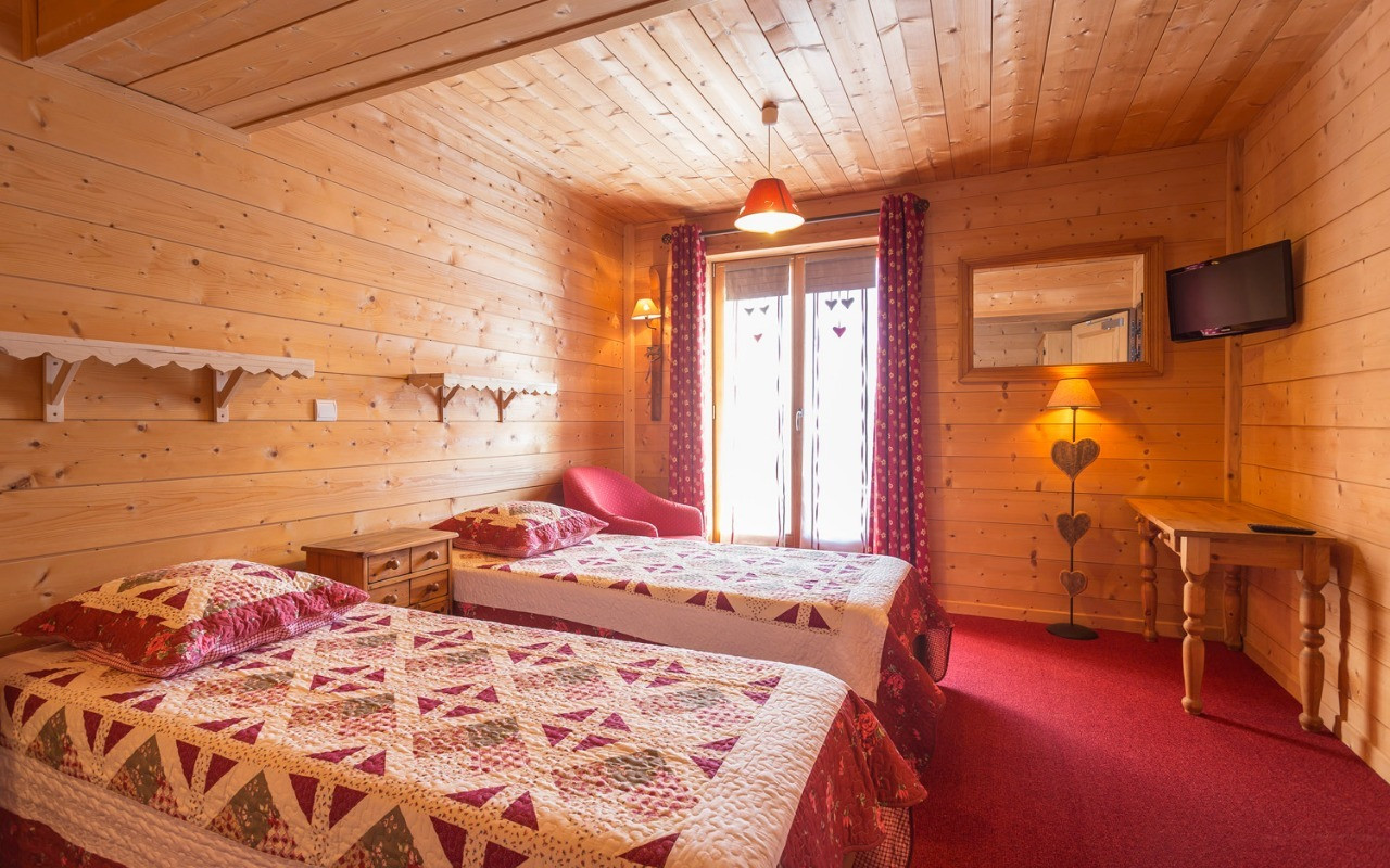 Suite Familiale-Chambre à la nuitée, 4 à 5 personnes